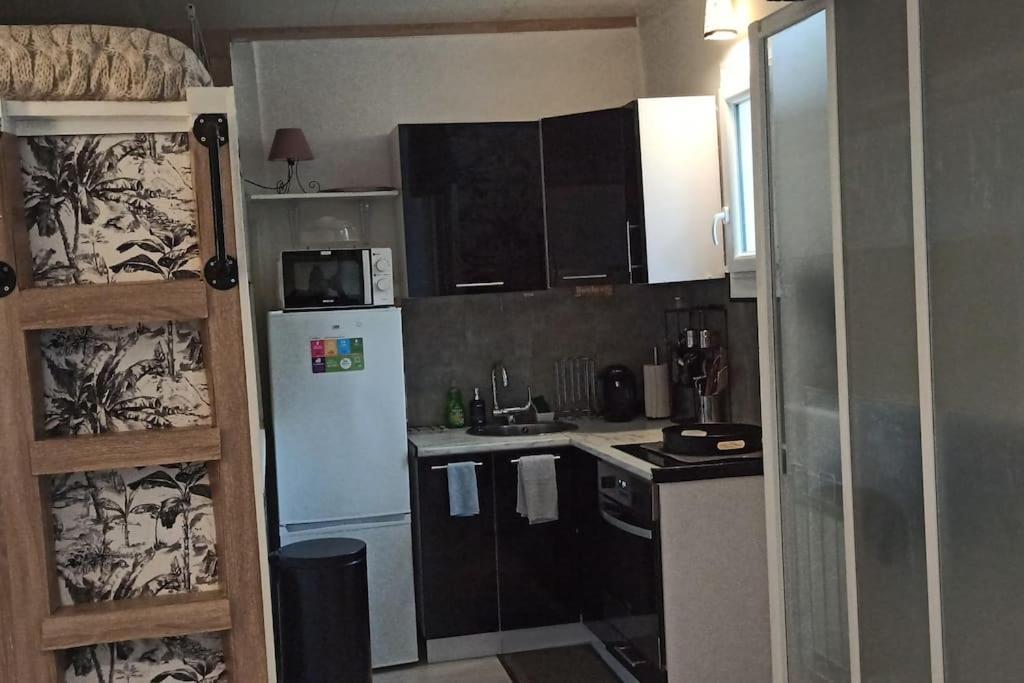 Studio Fonctionnel Et Cosy Apartment Жантили Екстериор снимка