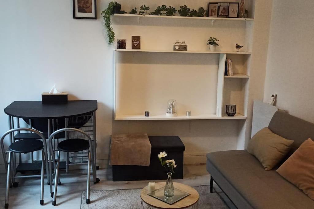 Studio Fonctionnel Et Cosy Apartment Жантили Екстериор снимка